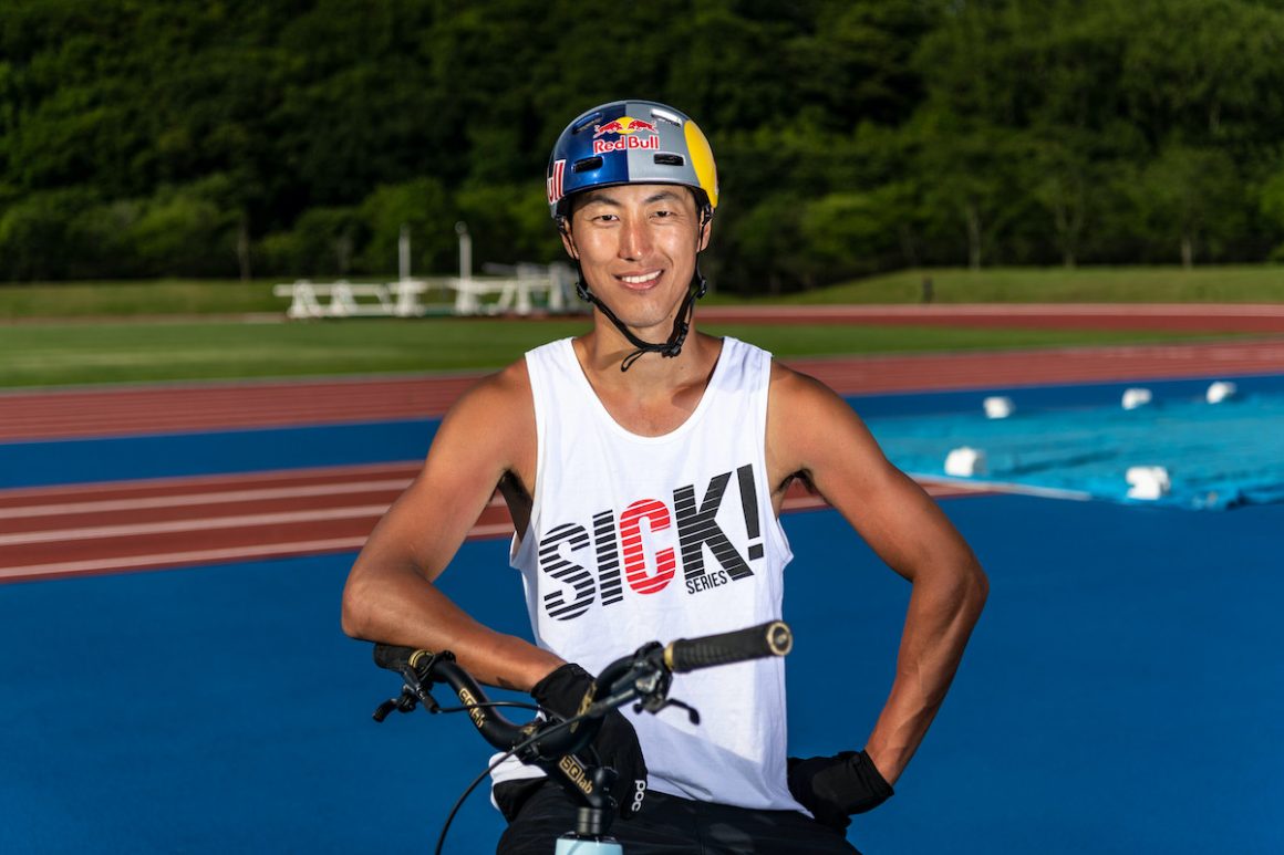 RIDER: TOMOMI NISHIKUBO'S HILARIOUS RACE - Bikezilla