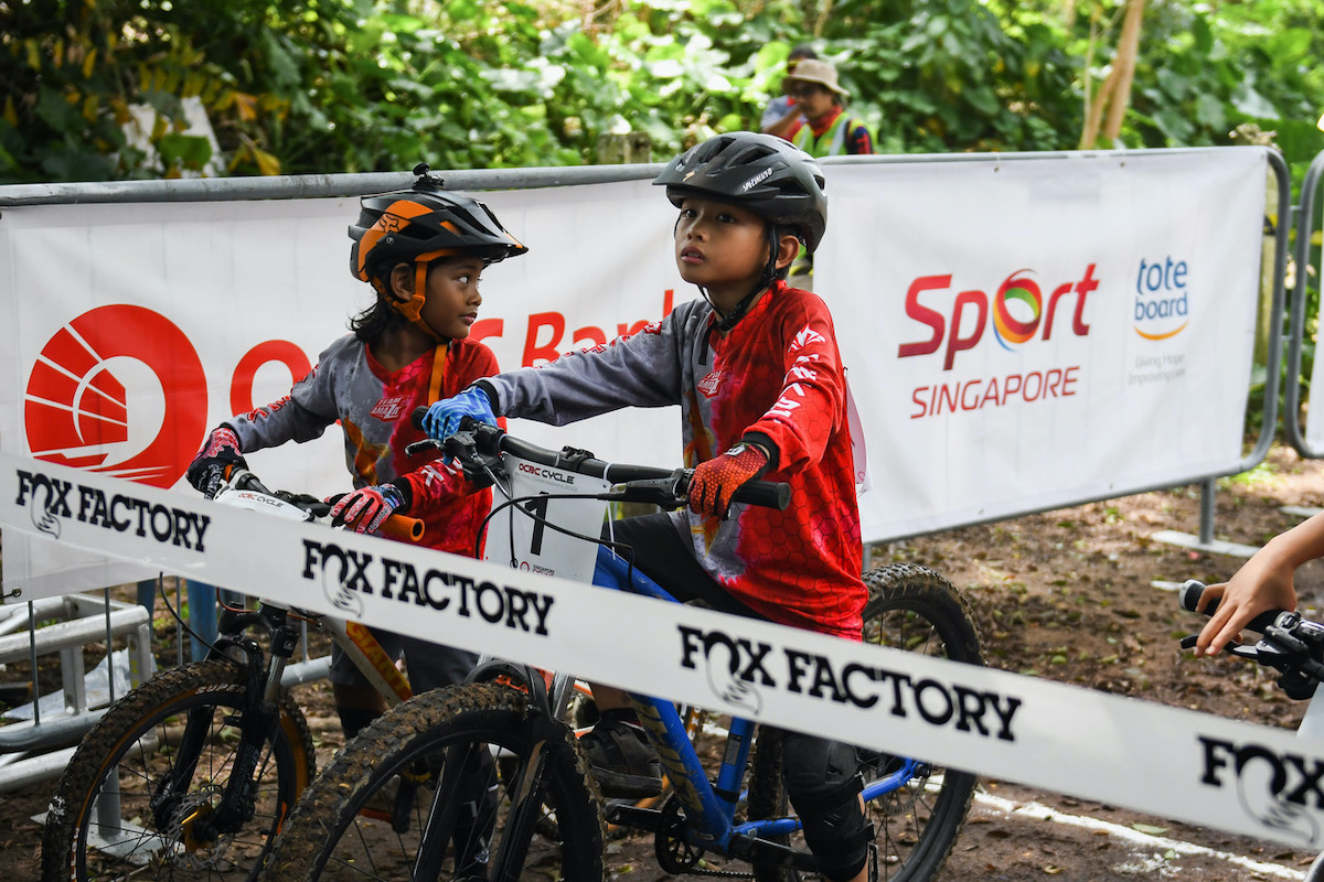 Youth mountain bike online racing