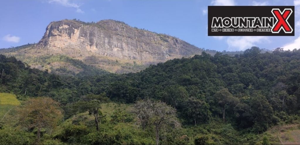 Chom Thong (pronounced as Jom Thong) is situated to the south of Mueng Chiang Mai. It was here that we experienced some of the flowiest and fun gravity trails these parts of Northern Thailand. Here's the sweet details about these new trails.