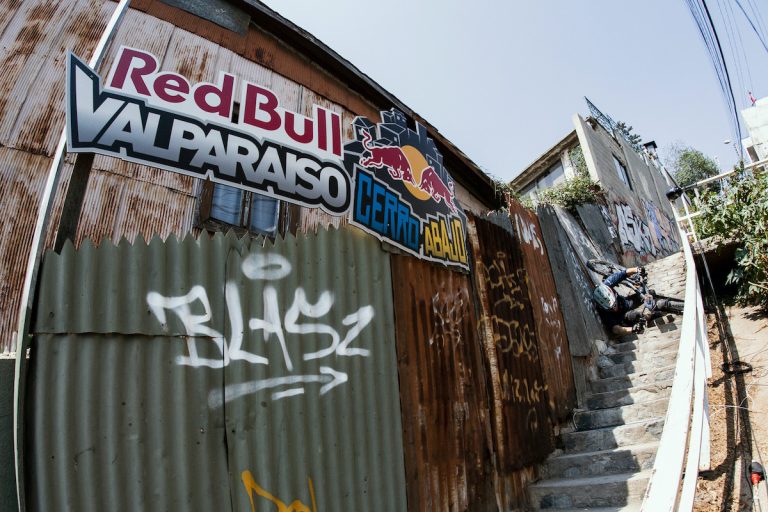 Mauricio Acuña during performs during Red Bull Valparaiso Cerro Abajo in Valparaiso, Chile on February 11, 2023. // Alfred Jürgen Westermeyer / Red Bull Content Pool // SI202302130003 // Usage for editorial use only //